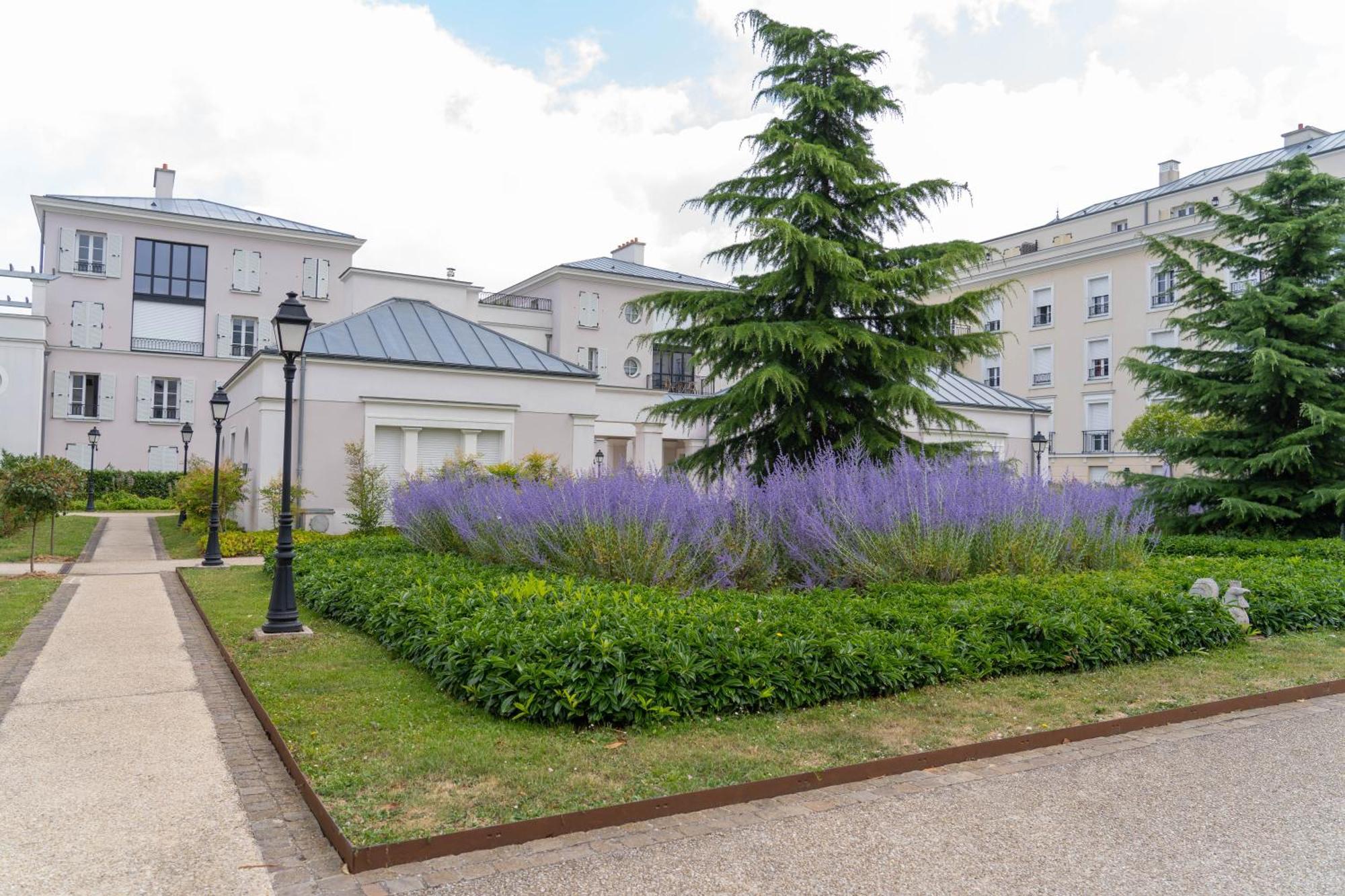 Air-Conditioned Apartment, Walking Distance To Disney - Disney Magical Homes, Paris Serris Eksteriør bilde